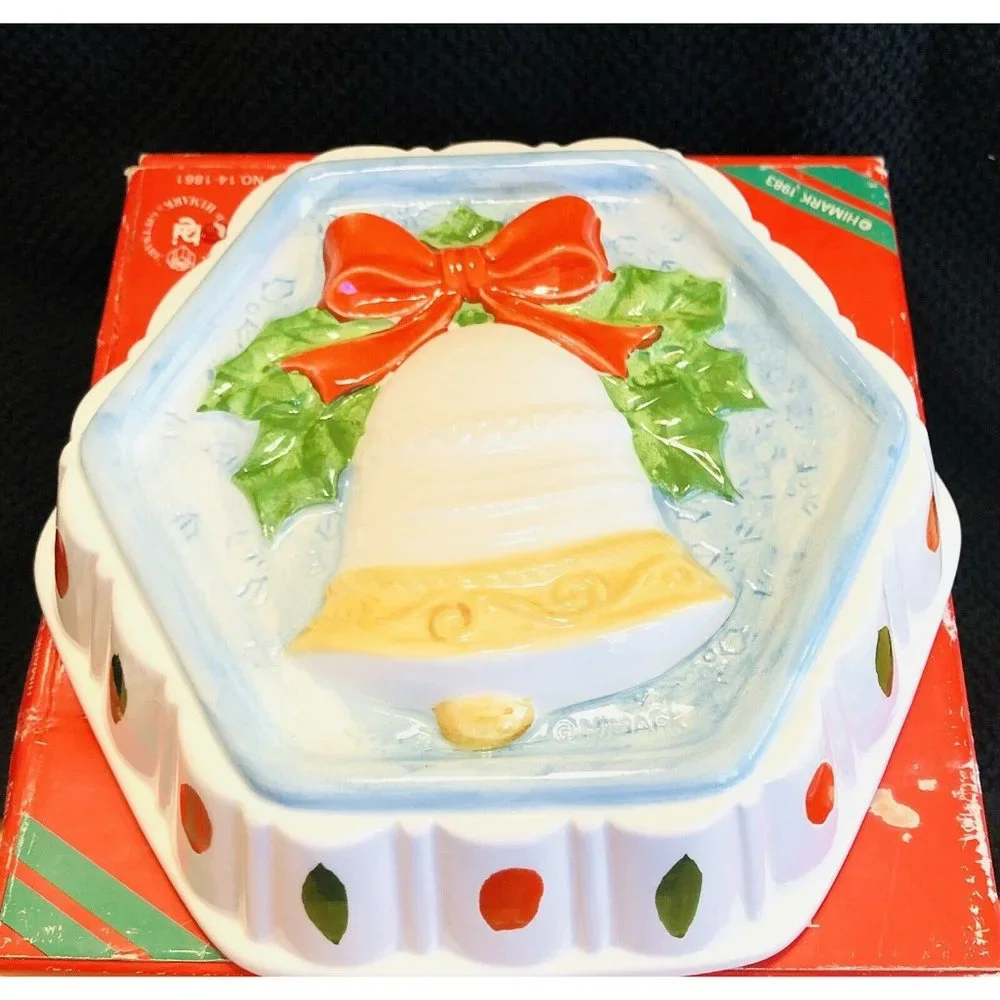 Vintage 1983‎ HIMARK Holiday Decorative Ceramic Christmas Bell Mold Japan 8x8x8